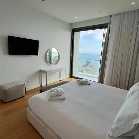 Del Mar Beachfront Boutique Apartment Limassol